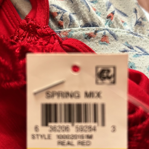 Never Worn! INC, Red, size M top. - Picture 5 of 5